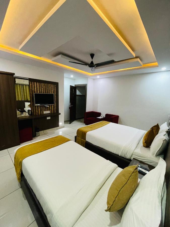 The Porch Inn Hotel/Service Apartments Bangalore Dış mekan fotoğraf