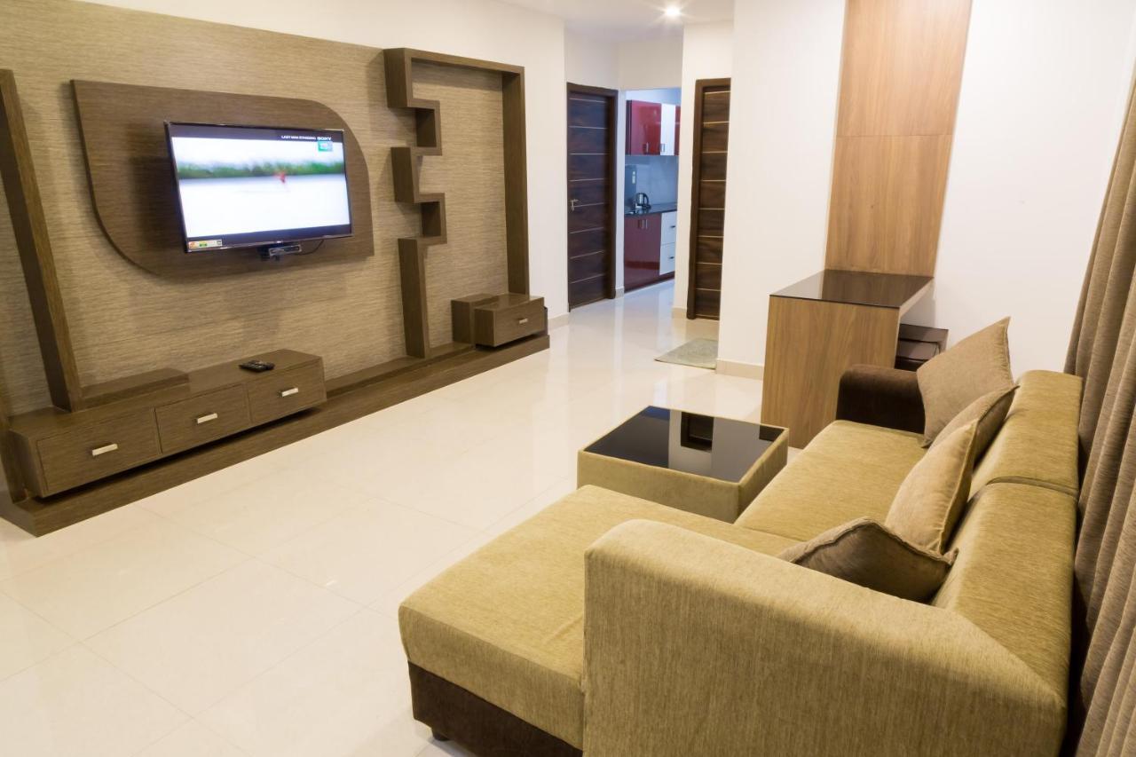 The Porch Inn Hotel/Service Apartments Bangalore Dış mekan fotoğraf